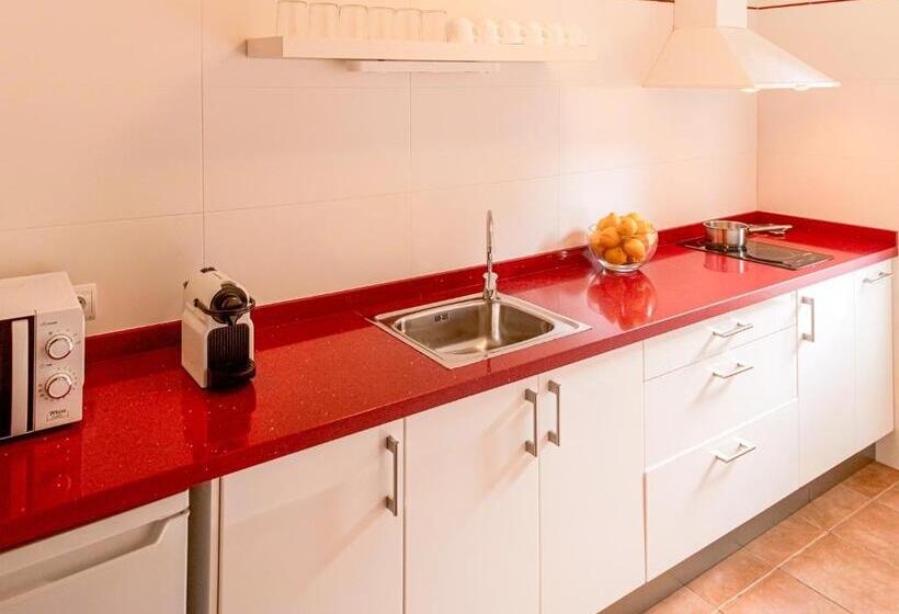 Apartamentos El Pino  Formentera Break