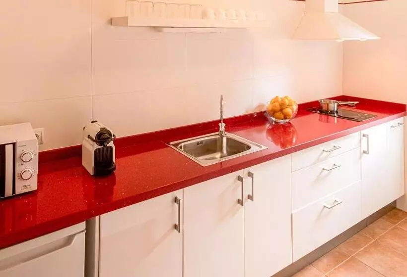 Apartamentos El Pino  Formentera Break