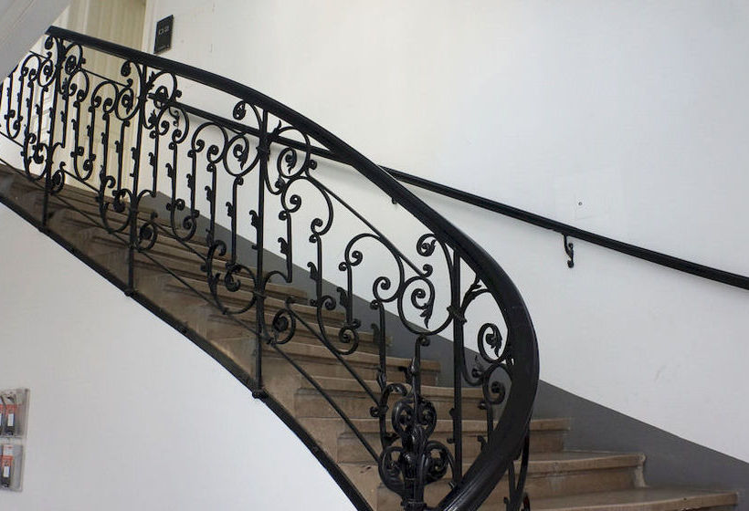 1080 City Apartments