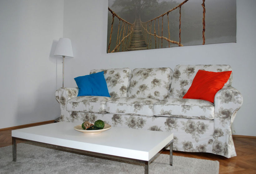 1080 City Apartments