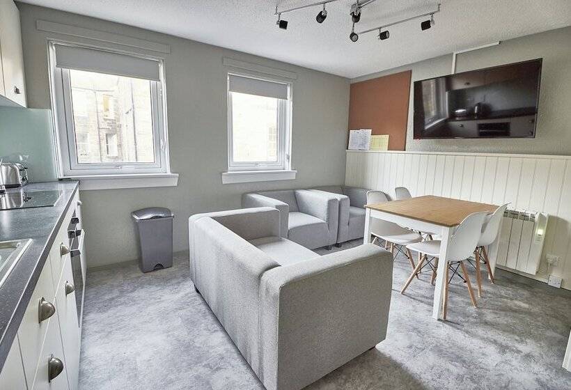 ユースホステル Destiny Student Meadow Court Campus Accommodation