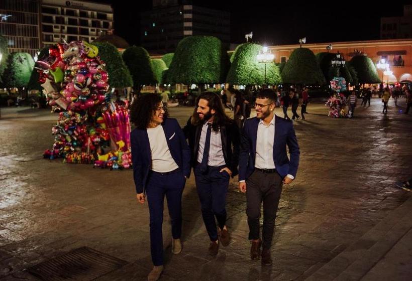 Hostal El Armario Hostel