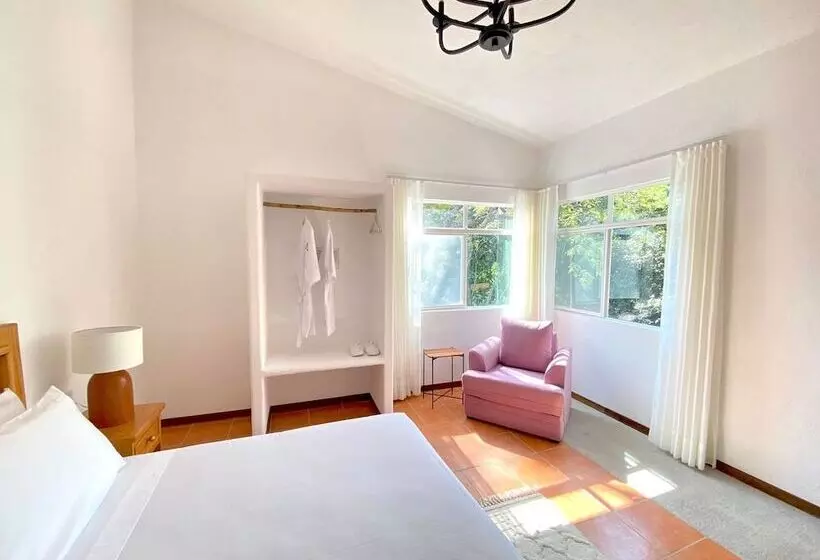 Hotel Cala Blanca Cuernavaca