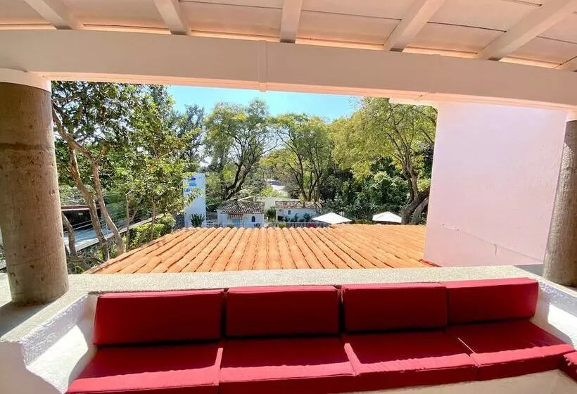 Hotel Cala Blanca Cuernavaca