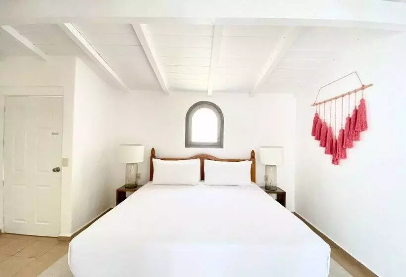 Hotel Cala Blanca Cuernavaca