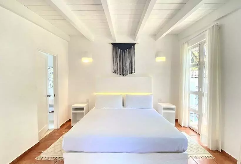 Hotel Cala Blanca Cuernavaca