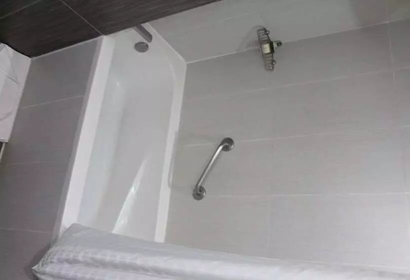 ホテル Casa Inn Galerias Celaya