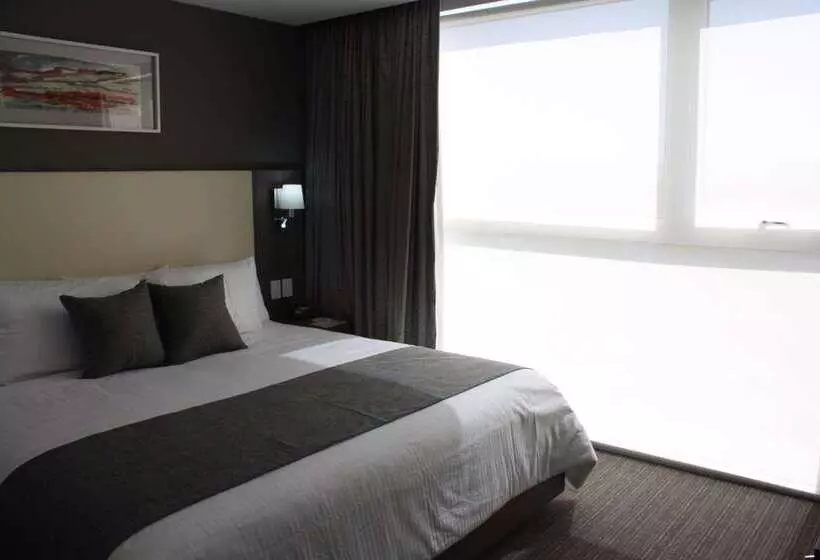 ホテル Casa Inn Galerias Celaya