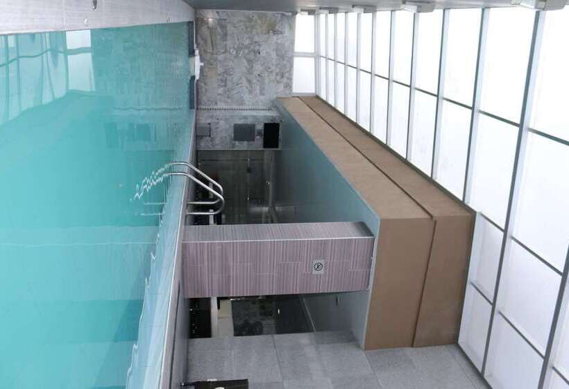 هتل Casa Inn Galerias Celaya