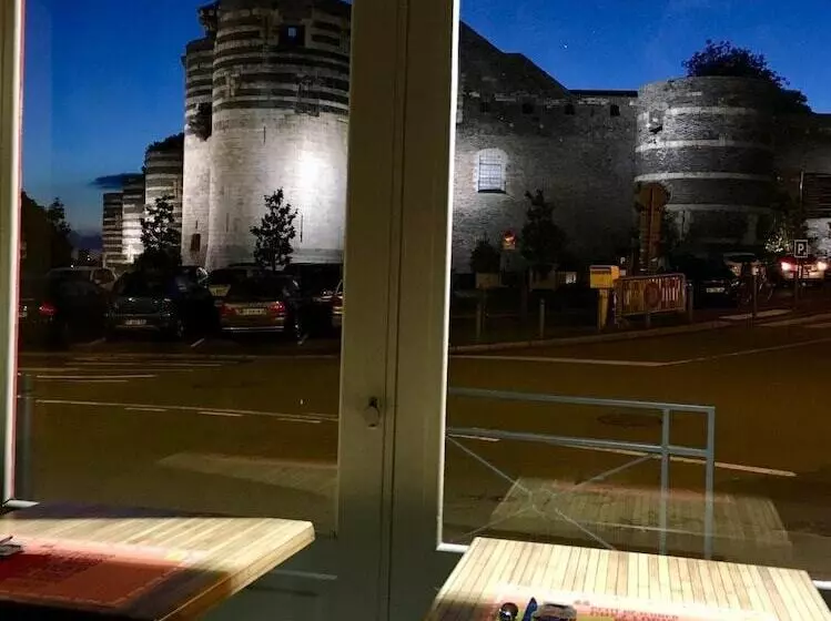 酒店 Logis Hôtels Hôtel Marguerite D Anjou Angers Château