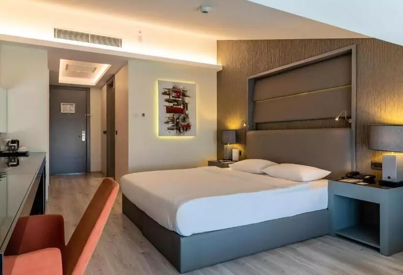 호텔 Park Dedeman Eskişehir