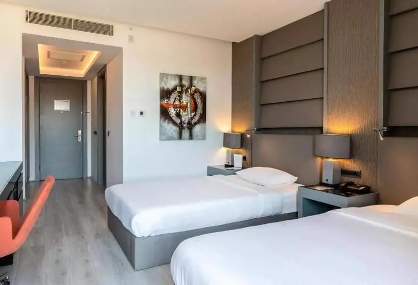 호텔 Park Dedeman Eskişehir