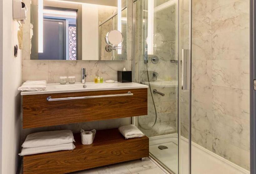 호텔 Park Dedeman Eskişehir