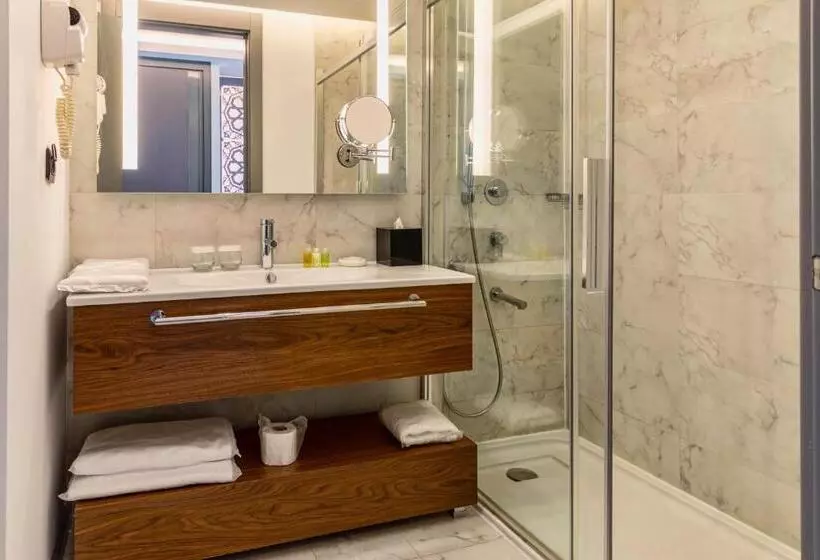 호텔 Park Dedeman Eskişehir