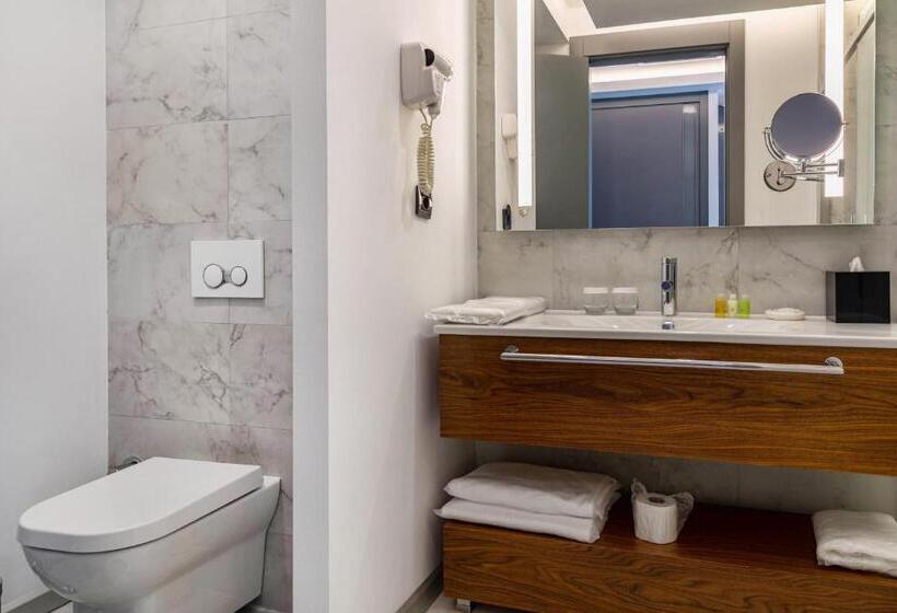 호텔 Park Dedeman Eskişehir