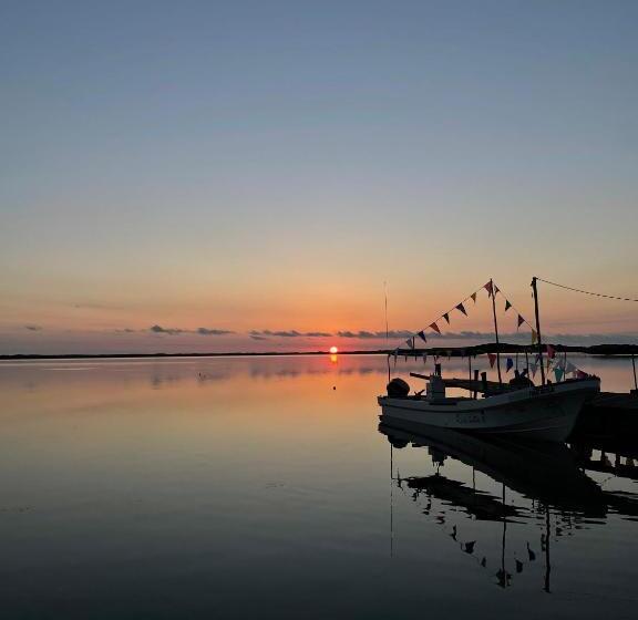 فندق Posada El Perico Marinero