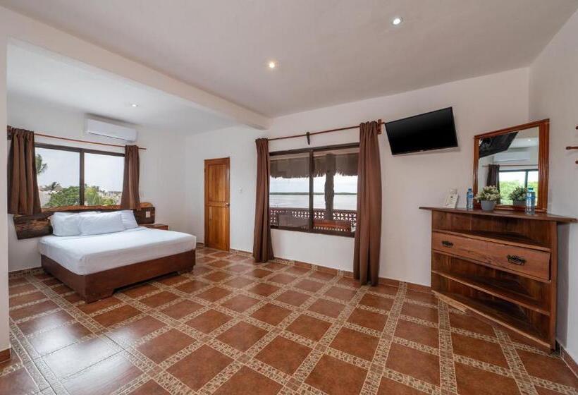 فندق Posada El Perico Marinero