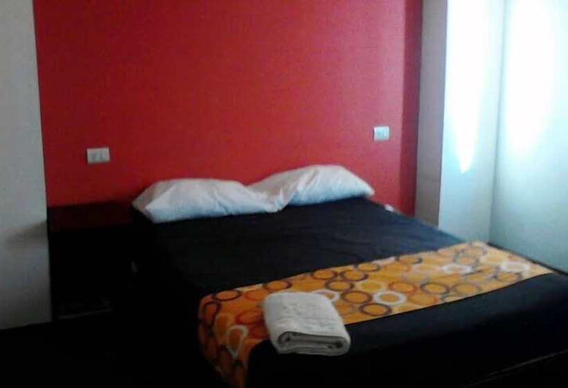 בית מלון כפרי Santa Cruz Mochis