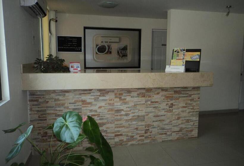 בית מלון כפרי Santa Cruz Mochis