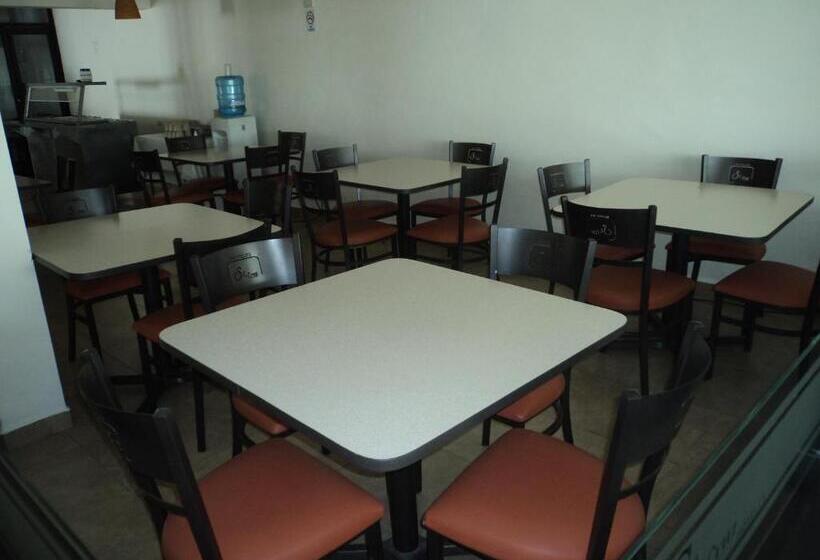 בית מלון כפרי Santa Cruz Mochis