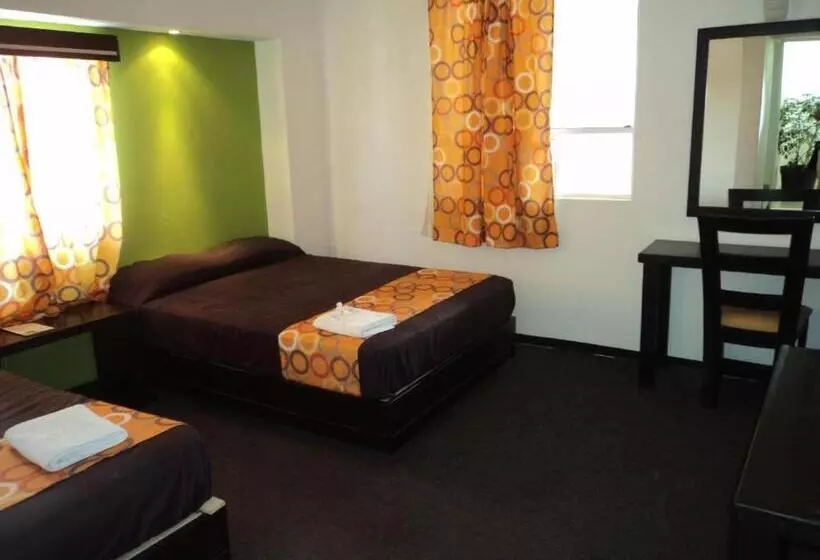 בית מלון כפרי Santa Cruz Mochis