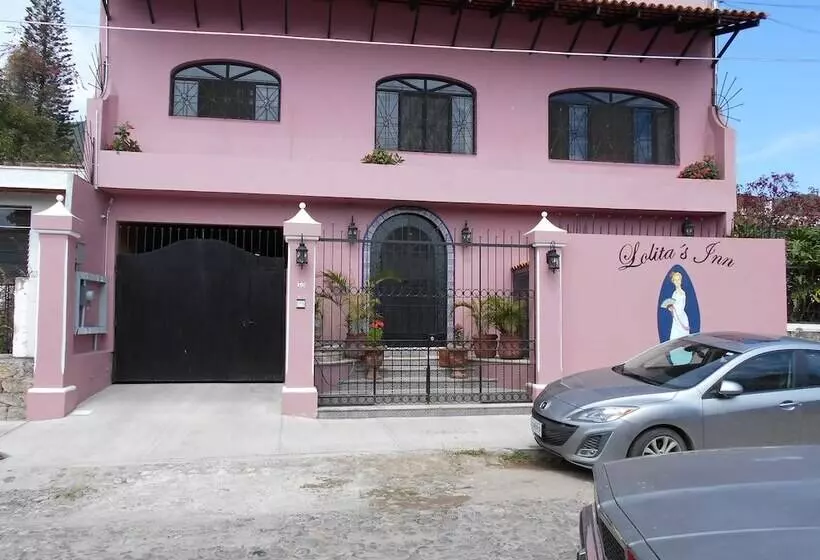 Lolitas Inn