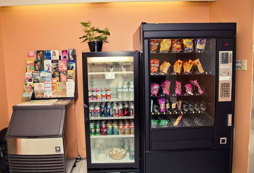 מוטל Rideau Heights Inn