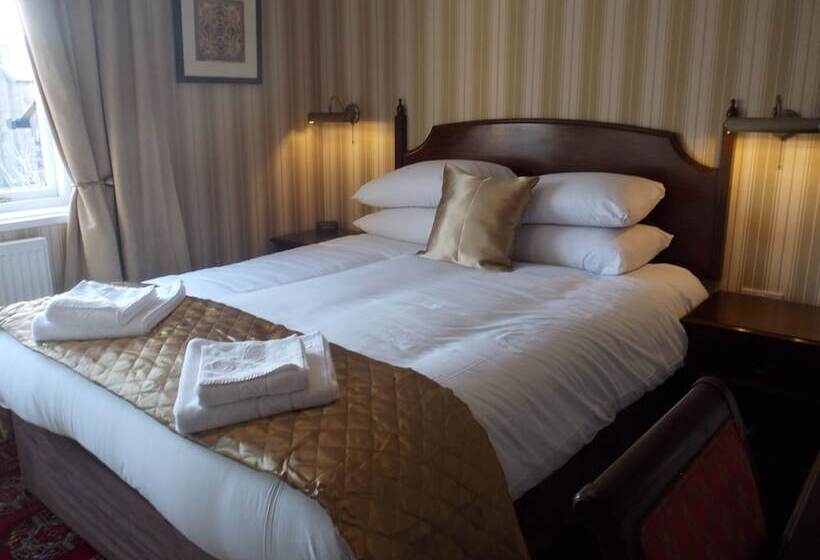 The Mountford Hotel   Free Parking