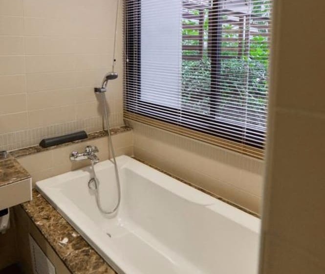 The Pad Silom Serviced Apartment