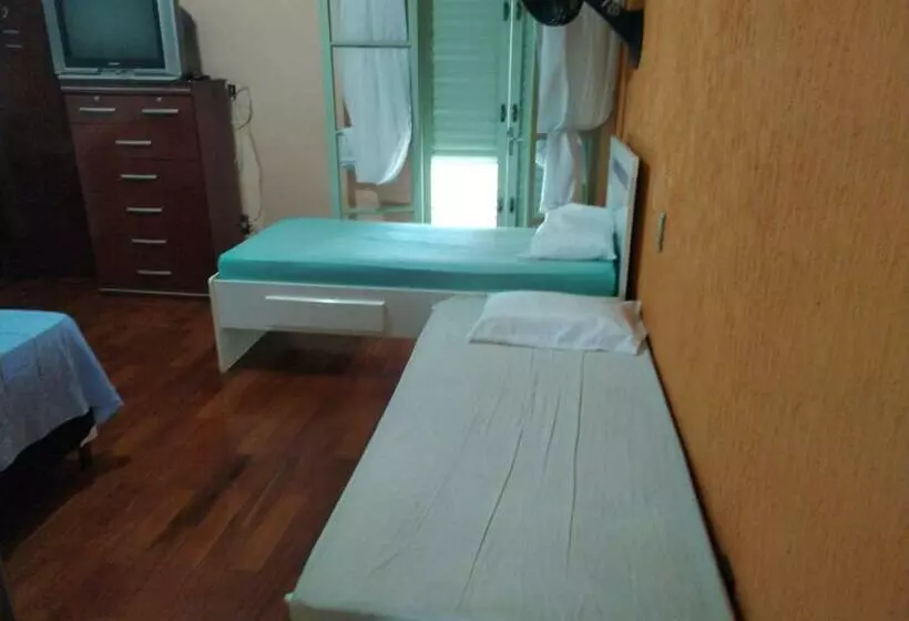 Hotelli Pousada Chicuta