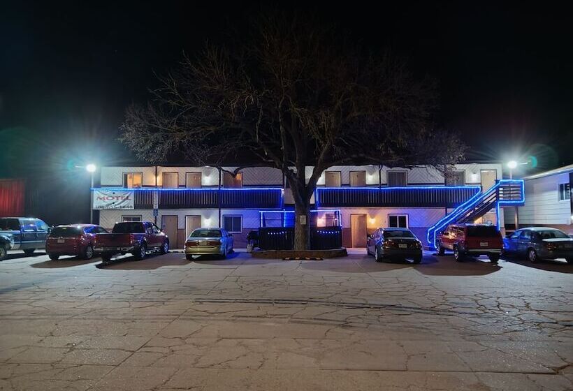 モーテル Furnas County Lodging