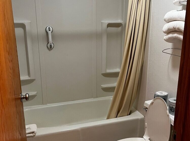 モーテル Furnas County Lodging