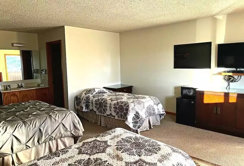 Motelli Furnas County Lodging