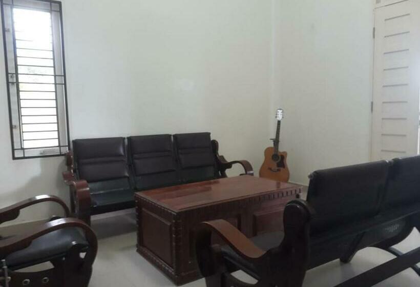 펜션 Wisma Greenville