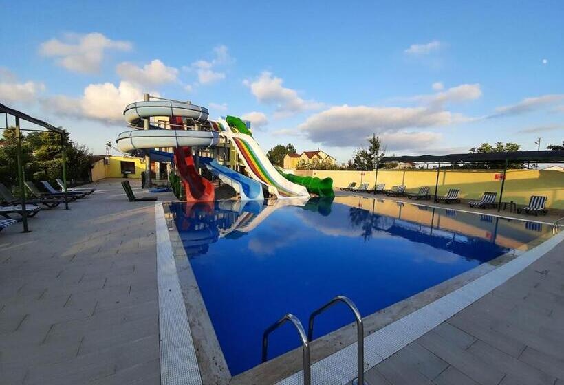 Sinopsis Resort Otel