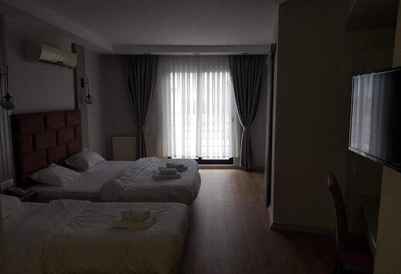 Sinopsis Resort Otel