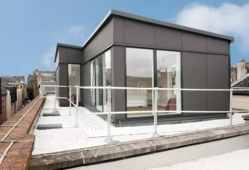 Общежитие Destiny Student Cowgate Campus Accommodation