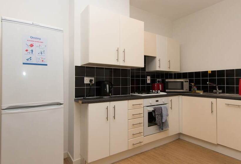 ユースホステル Destiny Student Cowgate   Campus Accommodation