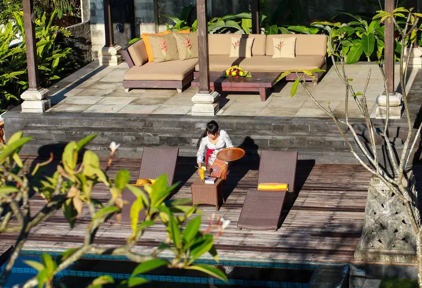 Awanti Villa
