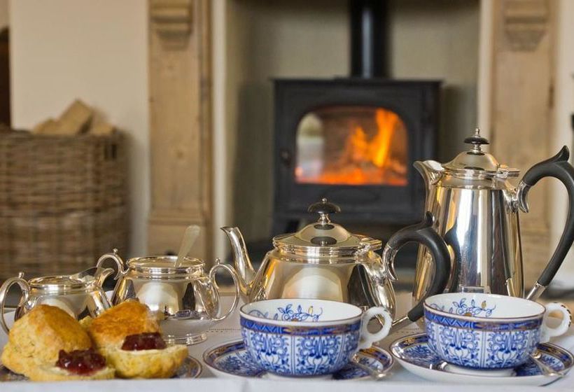 Bed and Breakfast Amberley Cottage