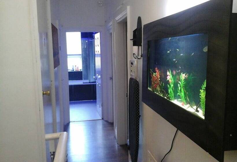 Bed and Breakfast Heavenly Nights Guest House