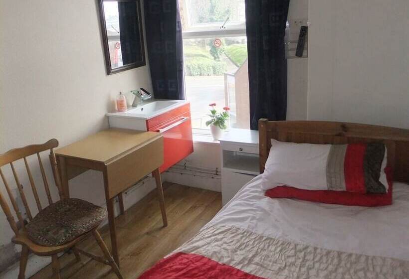 Bed and Breakfast Heavenly Nights Guest House