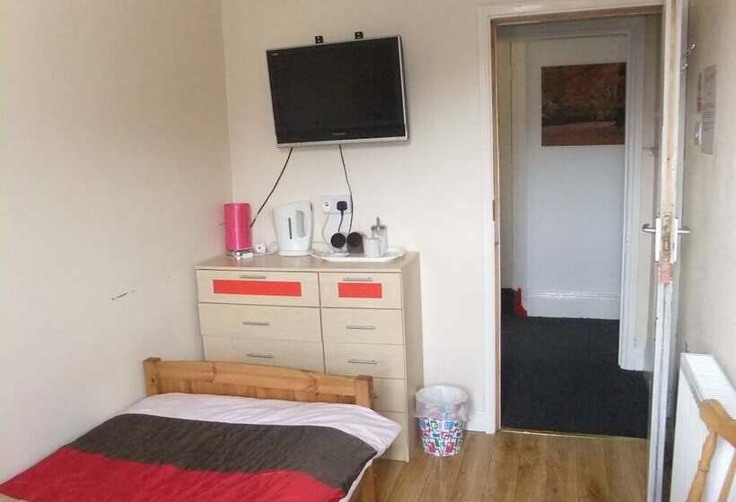 Bed and Breakfast Heavenly Nights Guest House