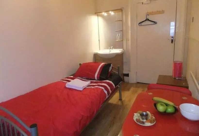 تختخواب و صبحانه Heavenly Nights Guest House