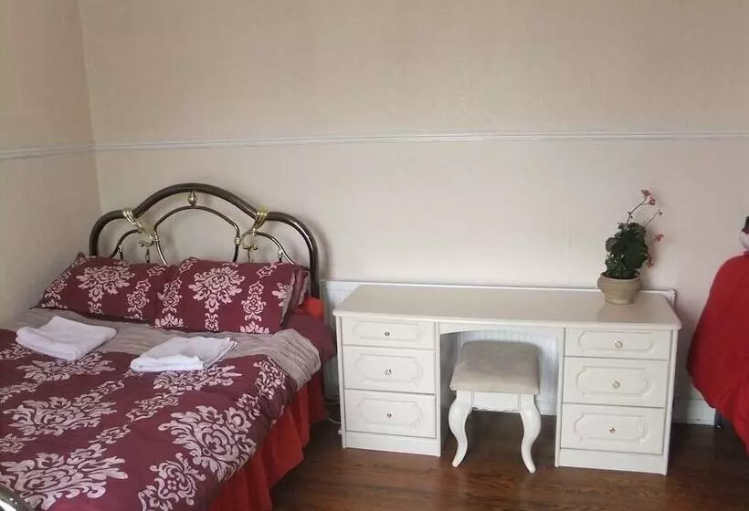 تختخواب و صبحانه Heavenly Nights Guest House