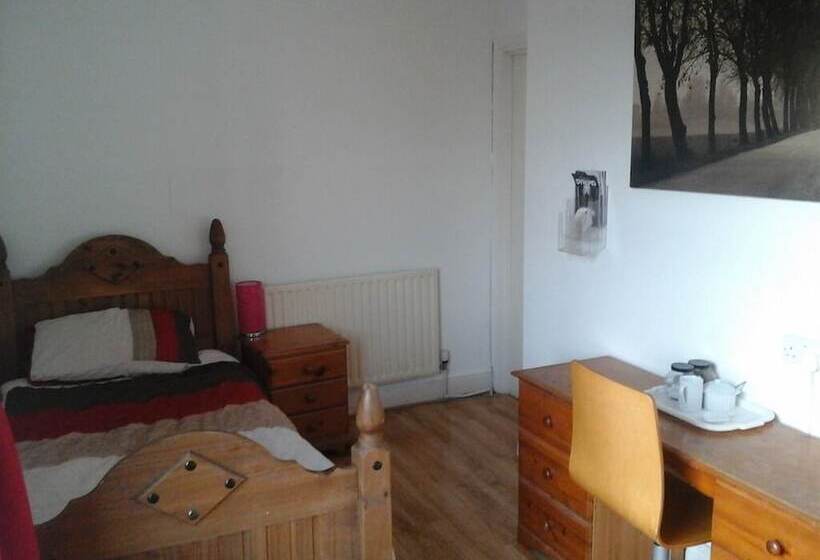 Bed and Breakfast Heavenly Nights Guest House