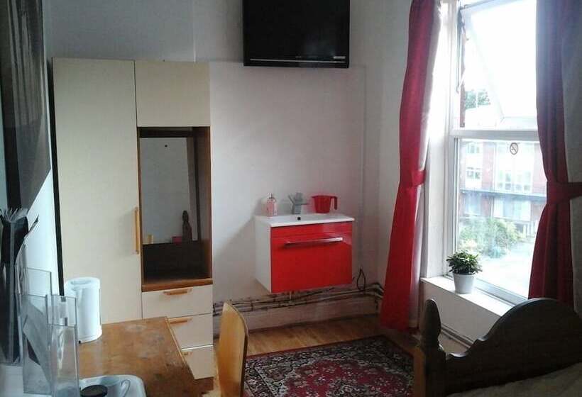 Bed and Breakfast Heavenly Nights Guest House