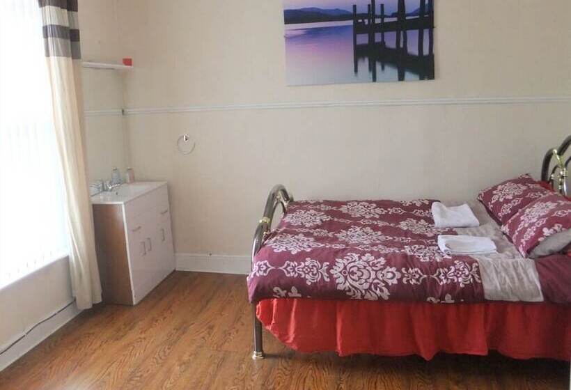 Bed and Breakfast Heavenly Nights Guest House