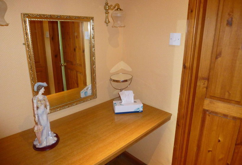 ベッドアンドブレックファースト Lochearn House