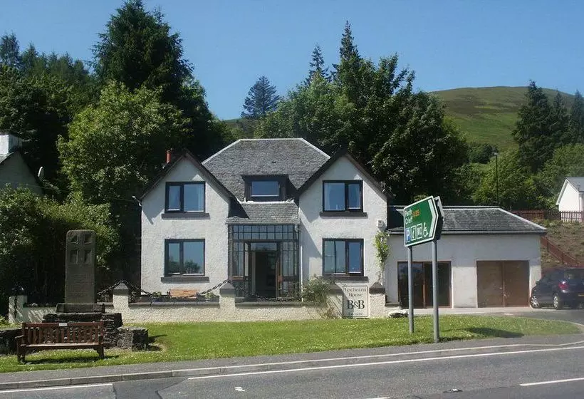 צימר Lochearn House